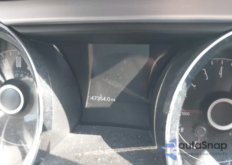 2014 Ford Mustang V6 Premium z USA, uszkodzony, nr VIN 1ZVBP8EM8E5324321